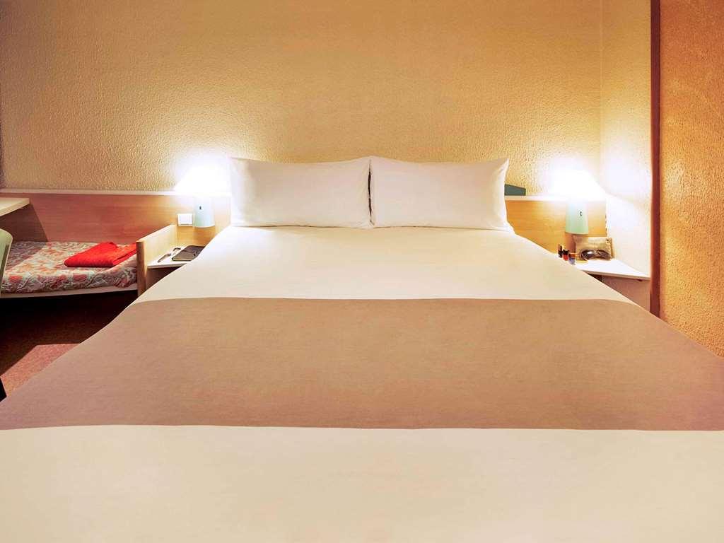 Ibis Aachen Marschiertor - Aix-La-Chapelle Hotel Bagian luar foto